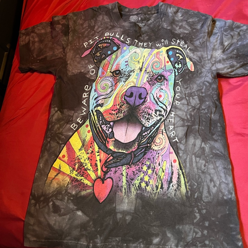 The mountain pit bull t
